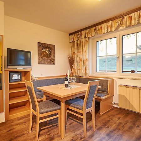 Gaestehaus Emmi Kleinarl Exteriör bild