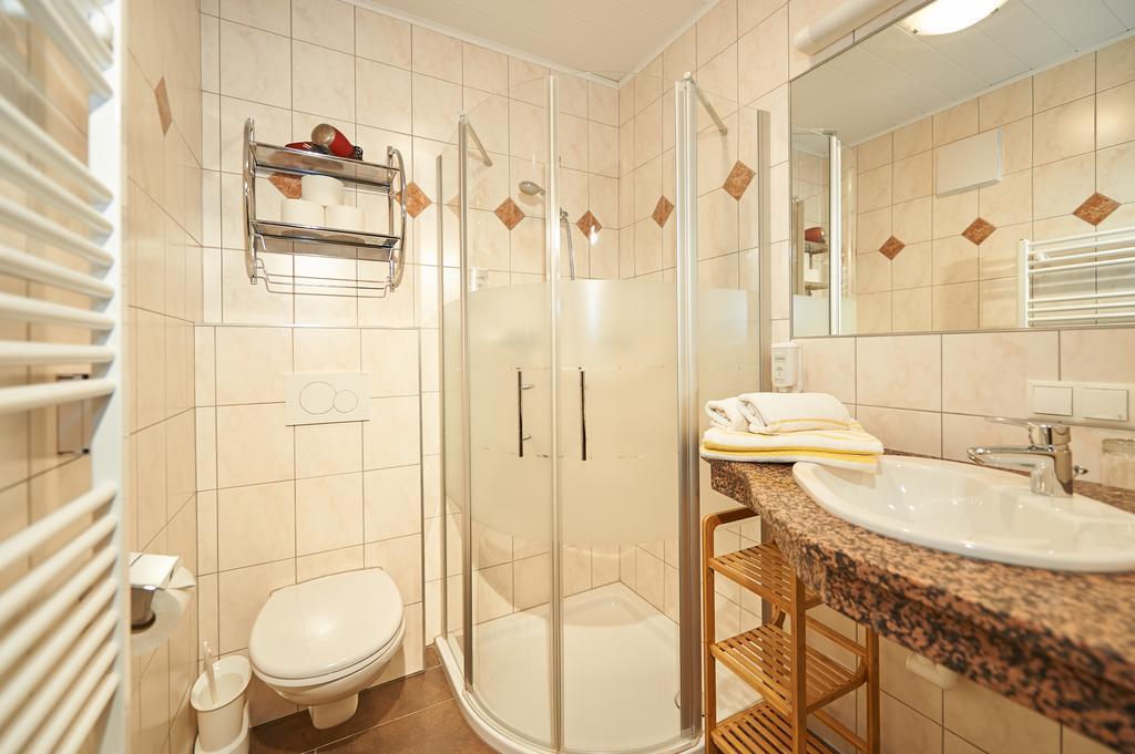Gaestehaus Emmi Kleinarl Exteriör bild