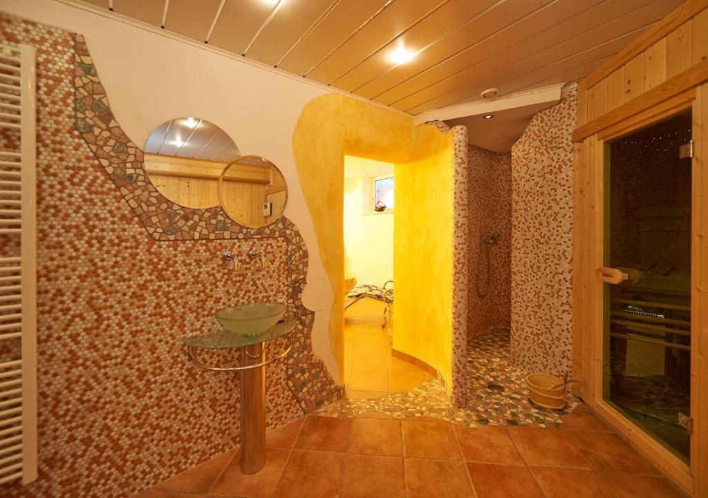 Gaestehaus Emmi Kleinarl Exteriör bild